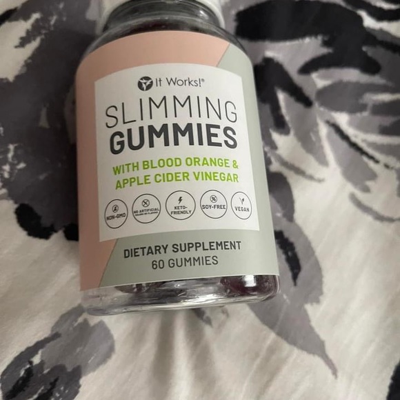 IT Works Other New It Works Slimming Gummies Sealed Poshmark